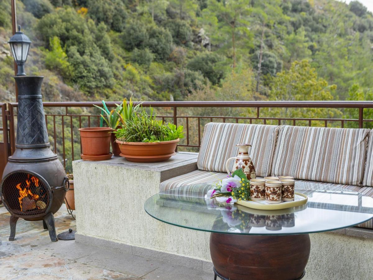 Troodos Riverside Cottage Kato Amiandos Екстер'єр фото
